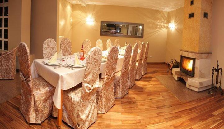 Hotel Wiktoria Szklarska Poręba Buitenkant foto